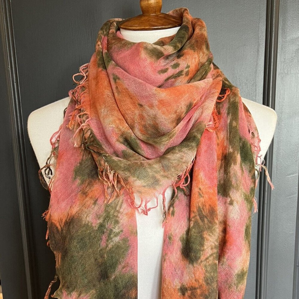 New Auth Chan Luu Watercolor Cashmere Silk Scarf- Coral Rose
